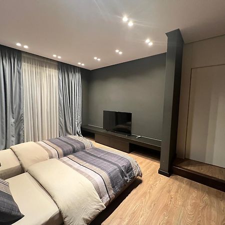 טיראנה Remarkable Apartment מראה חיצוני תמונה