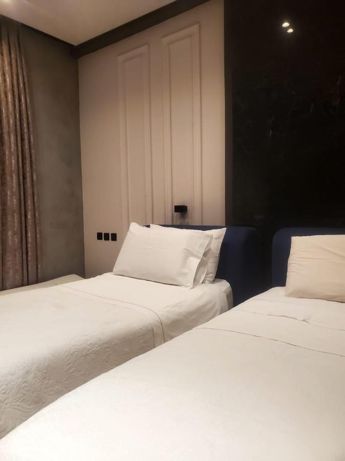 טיראנה Remarkable Apartment מראה חיצוני תמונה