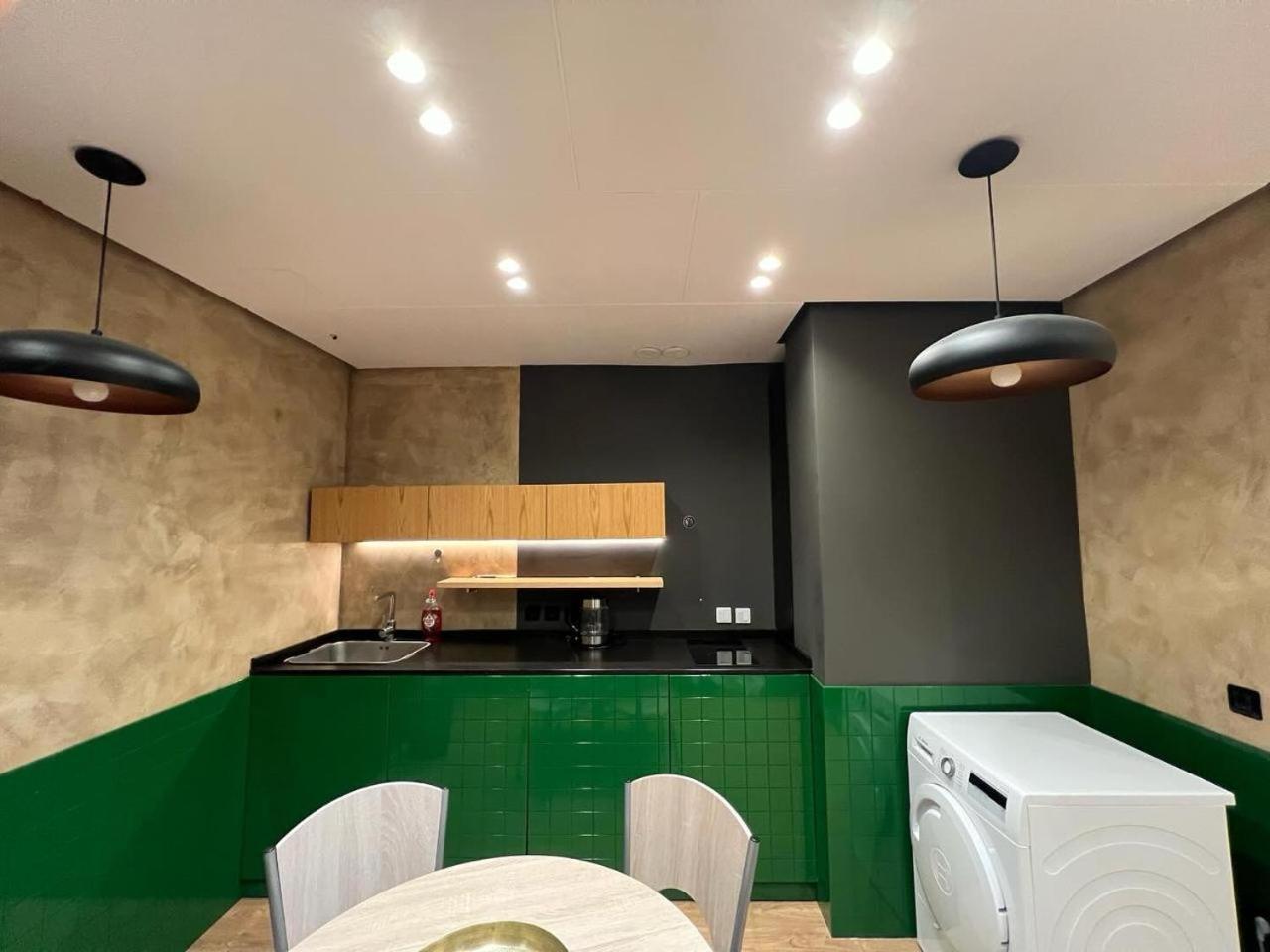 טיראנה Remarkable Apartment מראה חיצוני תמונה